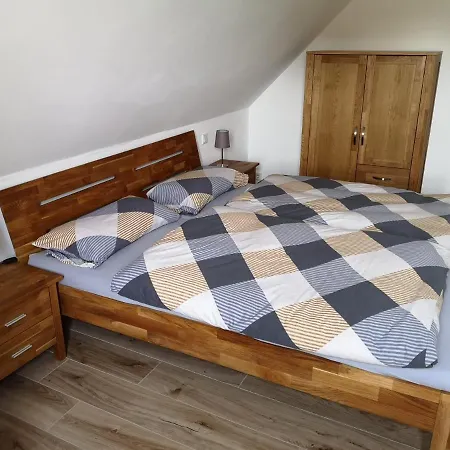 Steinkaempe * Wriedel